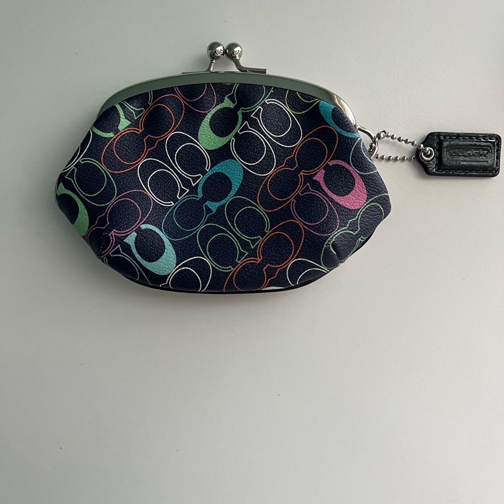 🌸Vintage Coach Navy Optic C Rainbow Vintage Coin Bag - Picture 2 of 6